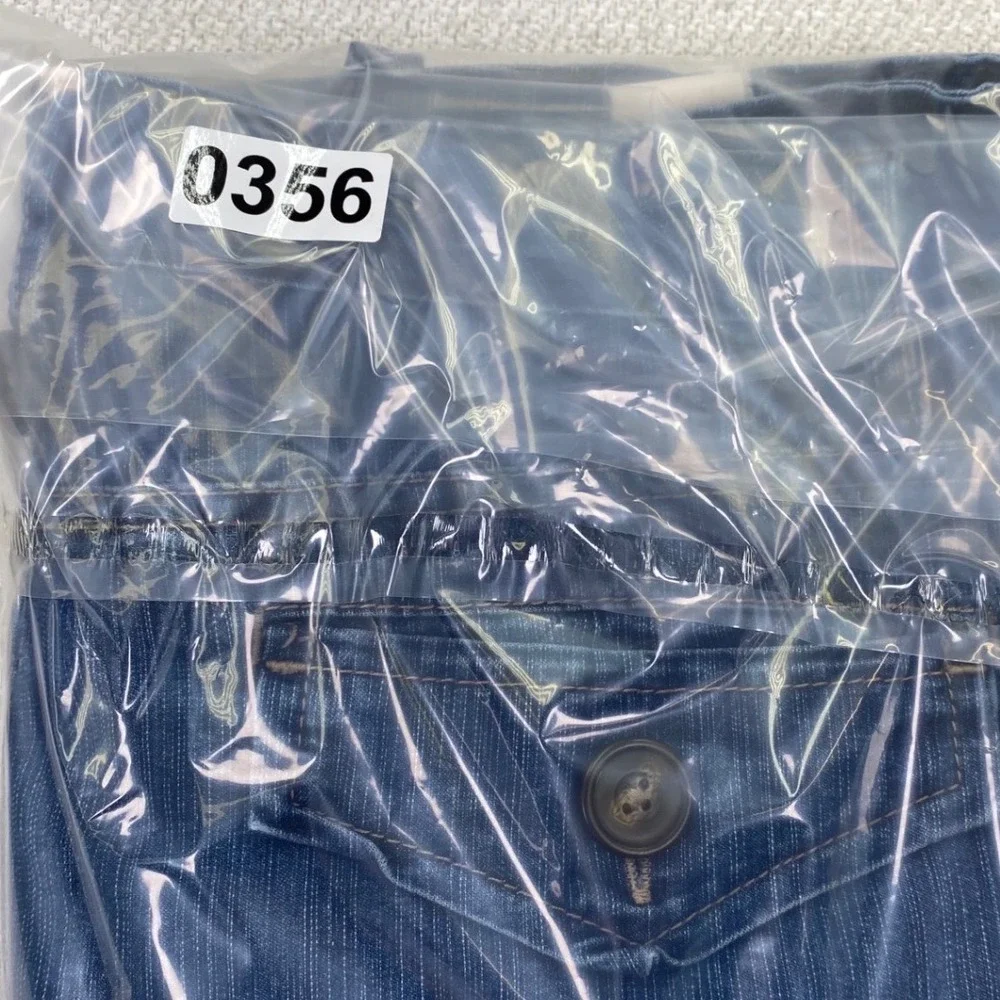 Gloria Vanderbilt Bermuda Shorts Womens 12 Blue Denim Lock Stitch Control DPF2